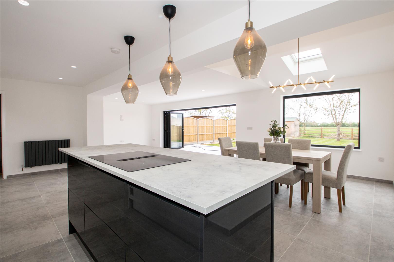 5 bed property in Mursley Road, Milton Keynes